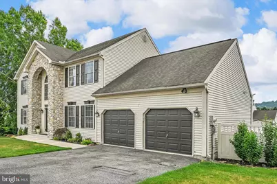 21 Shelly Drive, Sinking Spring, PA 19608 - Photo 5
