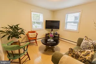 422 Carsonia Ave, Reading, PA 19606 - Photo 15