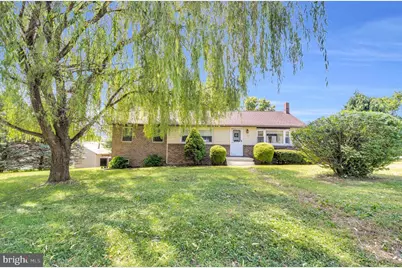 310 Carolina Avenue, Reading, PA 19605 - Photo 1