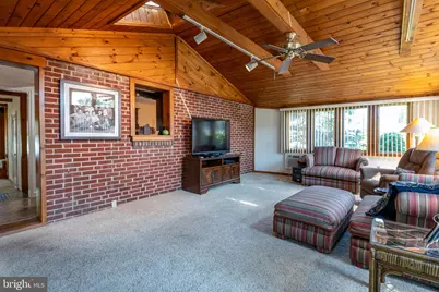 415 Lawrence Avenue, West Lawn, PA 19609 - Photo 17