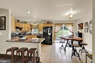 45 Tulpy View Rd, Womelsdorf, PA 19567 - Photo 7