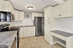 2310 Lincoln Ave, Reading, PA 19609 - Photo 17