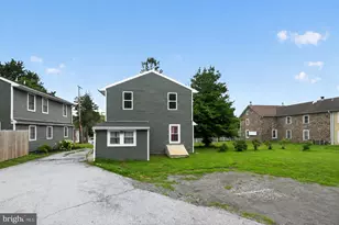 1104 Old Swede Rd, Douglassville, PA 19518 - Photo 9