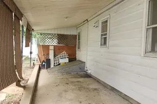 3231 Earl St, Reading, PA 19605 - Photo 3