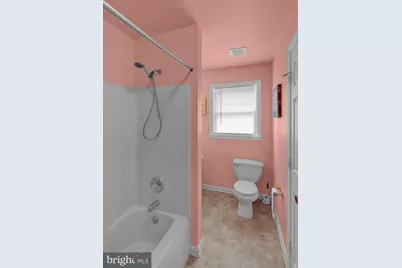 100 N Robeson Street, Robesonia, PA 19551 - Photo 5