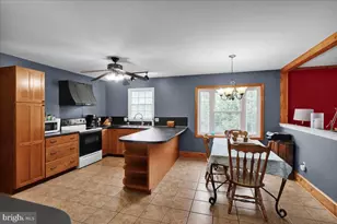 456 Mountain Home Rd, Reading, PA 19608 - Photo 7