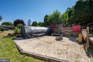 1847 Elder St, Reading, PA 19604 - Photo 53