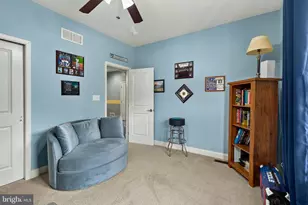 105 Woods Edge Dr, Douglassville, PA 19518 - Photo 25