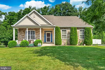105 Woods Edge Drive, Douglassville, PA 19518 - Photo 1