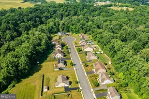 105 Woods Edge Dr, Douglassville, PA 19518 - Photo 55