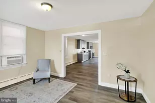 31 W Washington St, Fleetwood, PA 19522 - Photo 3