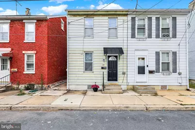 31 W Washington Street, Fleetwood, PA 19522 - Photo 1