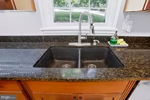 2 Bingaman Rd, Reading, PA 19606 - Photo 7