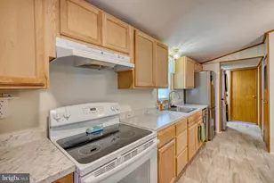55 Blarney Cir, Mohrsville, PA 19541 - Photo 7