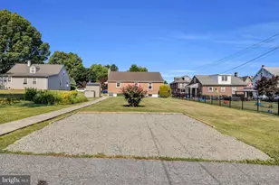237 S Spruce St, Birdsboro, PA 19508 - Photo 33