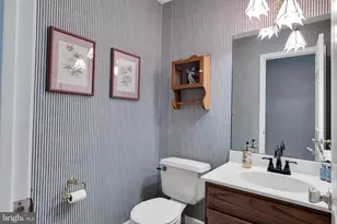 715 Mohns Hill Rd, Sinking Spring, PA 19608 - Photo 21