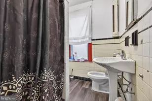 308 N 4th St, Reading, PA 19601 - Photo 5