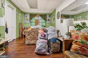 1129 N 9th St, Reading, PA 19604 - Photo 5