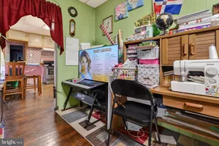1129 N 9th St, Reading, PA 19604 - Photo 7
