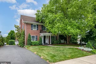 109 E 36th St, Reading, PA 19606 - Photo 1