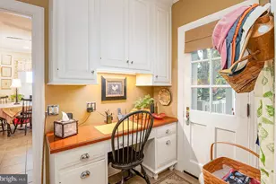 109 E 36th St, Reading, PA 19606 - Photo 13