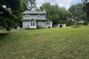 32 Gernants Ch Rd, Leesport, PA 19533 - Photo 1