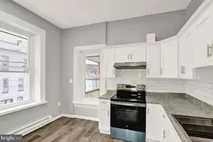 1156 Franklin St, Reading, PA 19602 - Photo 3