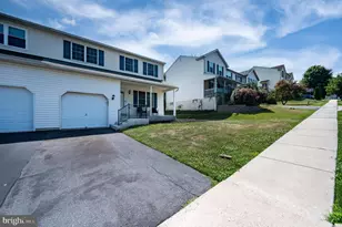 391 Sioux Ct, Reading, PA 19608 - Photo 3