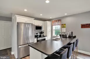 413 Smokering Dr, Robesonia, PA 19551 - Photo 3
