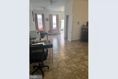 114 S 6th Street, Reading, PA 19602 - Photo 7
