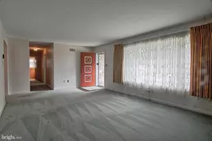 744 Georgia Ave, Reading, PA 19605 - Photo 3