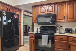 407 Miller Rd, Reading, PA 19608 - Photo 7