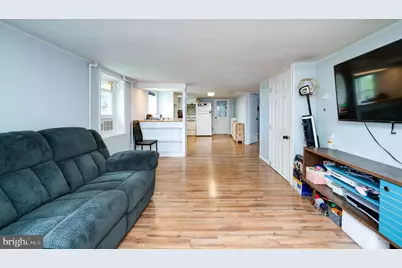 404 Seiberts Court, Reading, PA 19609 - Photo 3