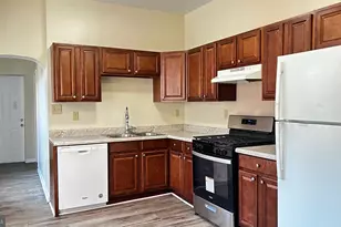 310 N 4th St, Reading, PA 19601 - Photo 13