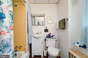 103 Upland Ave, Reading, PA 19611 - Photo 17