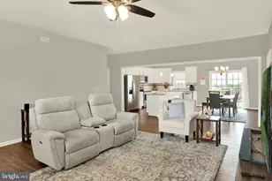 134 Rosebush Ct, Womelsdorf, PA 19567 - Photo 5