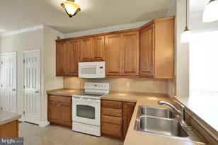 17 Helene Ct, Hamburg, PA 19526 - Photo 5