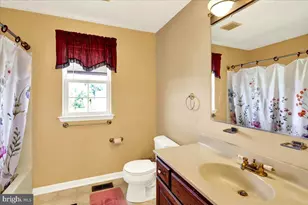 209 Battenkill Dr, Douglassville, PA 19518 - Photo 17