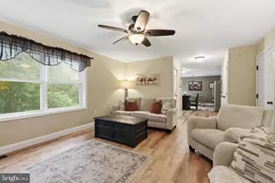 348 Dogwood Ln, Womelsdorf, PA 19567 - Photo 19
