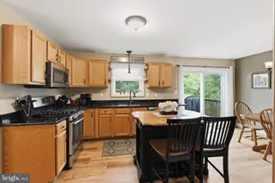 348 Dogwood Ln, Womelsdorf, PA 19567 - Photo 15