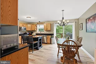 348 Dogwood Ln, Womelsdorf, PA 19567 - Photo 11