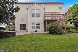 359 Mountain Blvd, Wernersville, PA 19565 - Photo 7