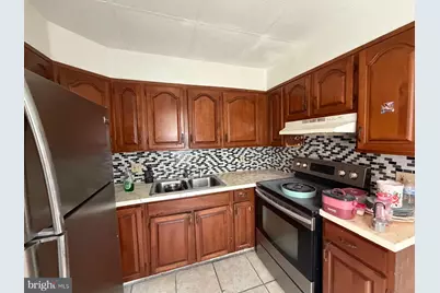 331 W Green Street, Reading, PA 19601 - Photo 5