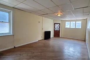 1135 Cotton St, Reading, PA 19602 - Photo 3