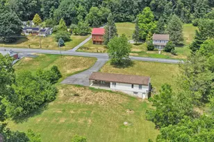 4031 Pricetown Rd, Fleetwood, PA 19522 - Photo 7