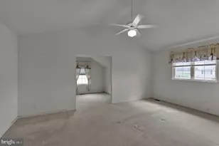 111 Running Creek Dr, Reading, PA 19608 - Photo 23