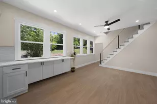 71 Dreamland Park Dr, Fleetwood, PA 19522 - Photo 5