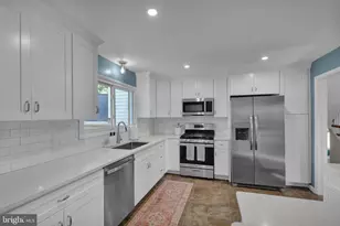 2203 Burkey Dr, Wyomissing, PA 19610 - Photo 19