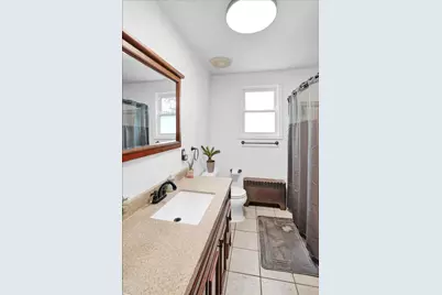 130 W 38th Street, Reading, PA 19606 - Photo 13