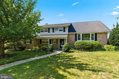 1100 Lilac Lane, Reading, PA 19609 - Photo 1